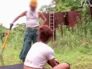 Japanese Babe's Steamy XXX Show for Construction Worker's Nippon Cock